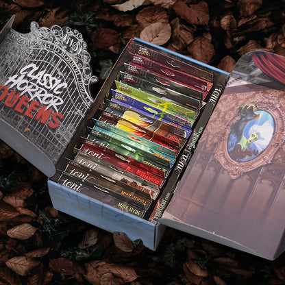 Classic Horror Queens Bundle: 16-pair Lashes (16 Styles) + Limited Edition Manor Box